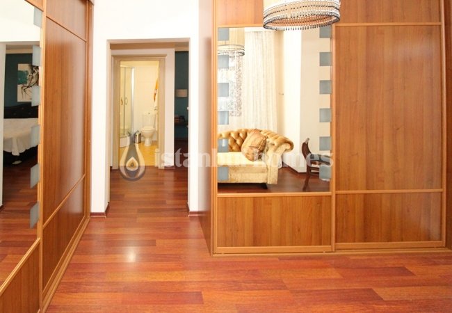 Kartal’da Merkezi Konumda Aile Konseptinde Tripleks Villa 18