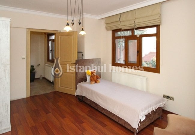 Kartal’da Merkezi Konumda Aile Konseptinde Tripleks Villa 23