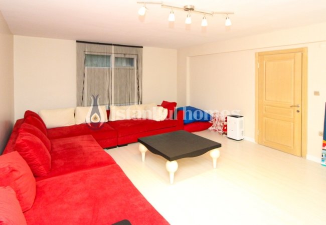 Kartal’da Merkezi Konumda Aile Konseptinde Tripleks Villa 26