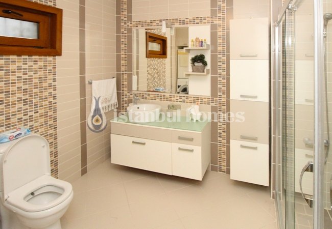 Kartal’da Merkezi Konumda Aile Konseptinde Tripleks Villa 34