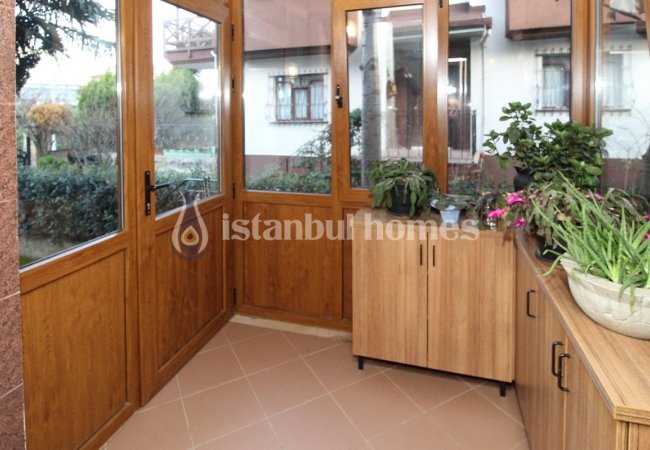 Kartal’da Merkezi Konumda Aile Konseptinde Tripleks Villa 38