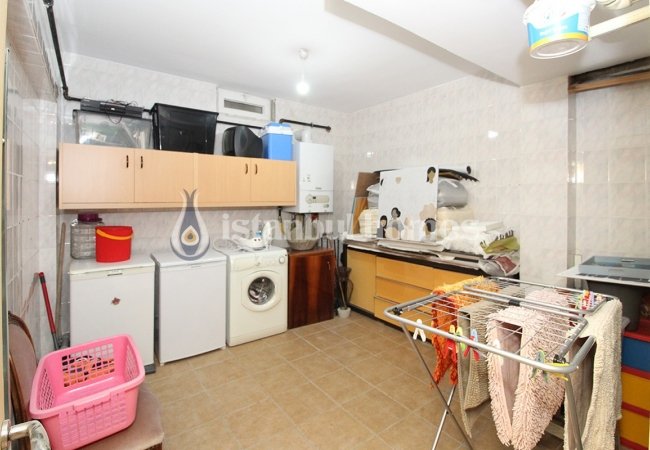 Kartal’da Merkezi Konumda Aile Konseptinde Tripleks Villa 39