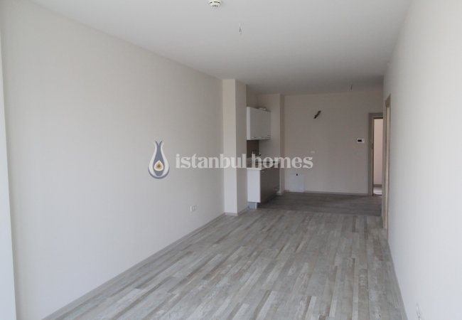 Offices on the Main Street in Küçükçekmece Istanbul 7