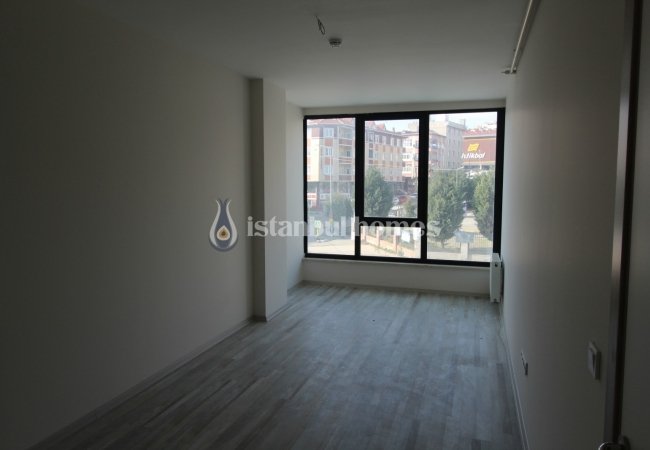 Offices on the Main Street in Küçükçekmece Istanbul 8