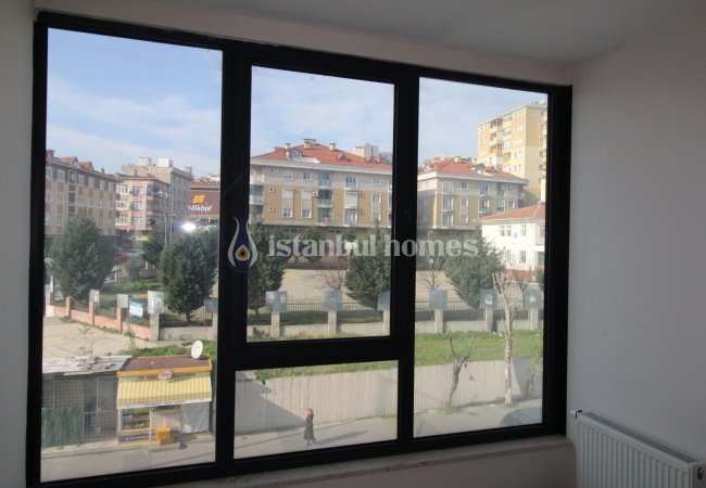 Offices on the Main Street in Küçükçekmece Istanbul 10