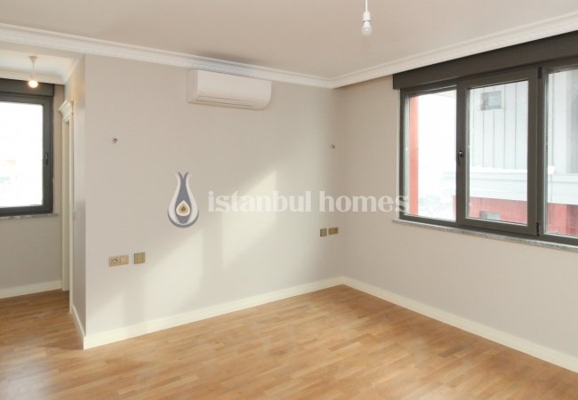 Smart Apartments in Complex with Fantastic Views in Uskudar