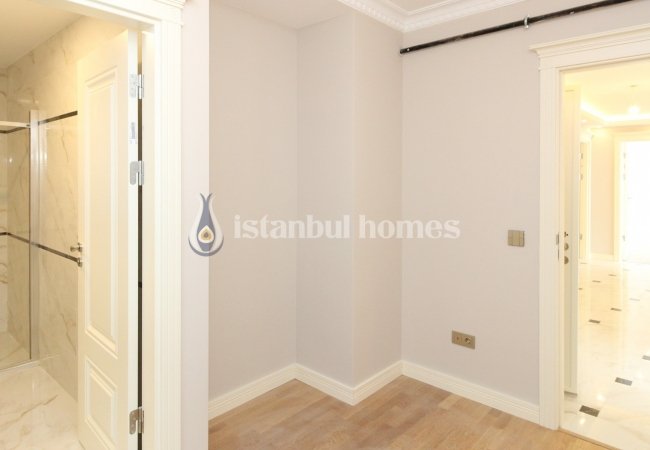 Smart Apartments in Complex with Fantastic Views in Uskudar