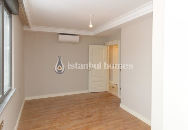 Smart Apartments in Complex with Fantastic Views in Uskudar