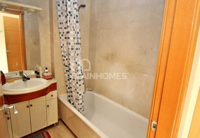 Turnkey Golf Apartment in the Center of Benalmadena 18