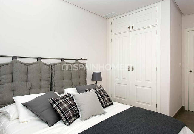 Apartments in the City Center of Santa Pola with Sea View 16