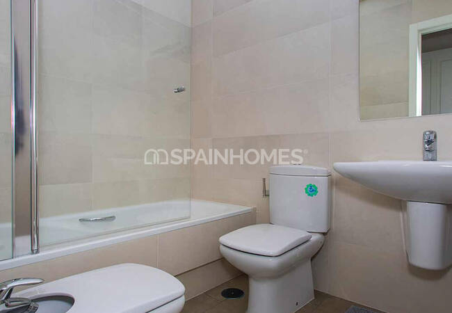 Apartments in the City Center of Santa Pola with Sea View 17