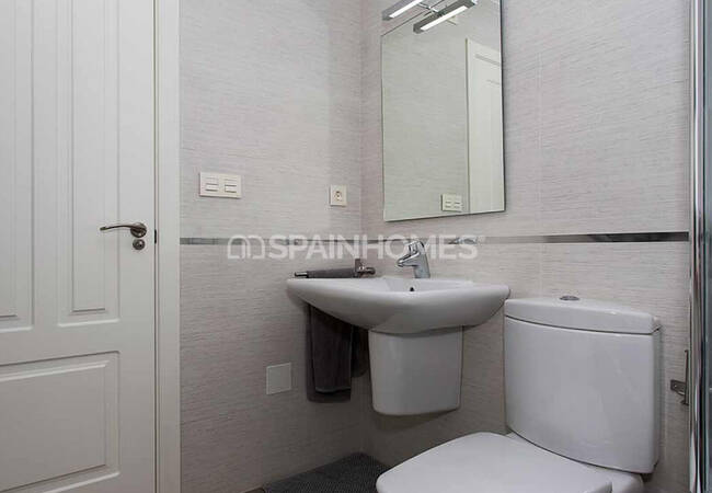 Apartments in the City Center of Santa Pola with Sea View 19