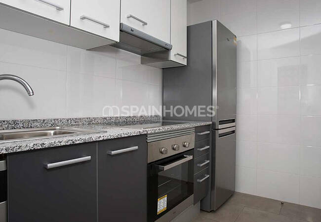 Apartments in the City Center of Santa Pola with Sea View 21
