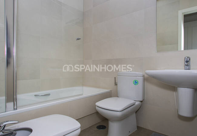 Apartments in the City Center of Santa Pola with Sea View 6