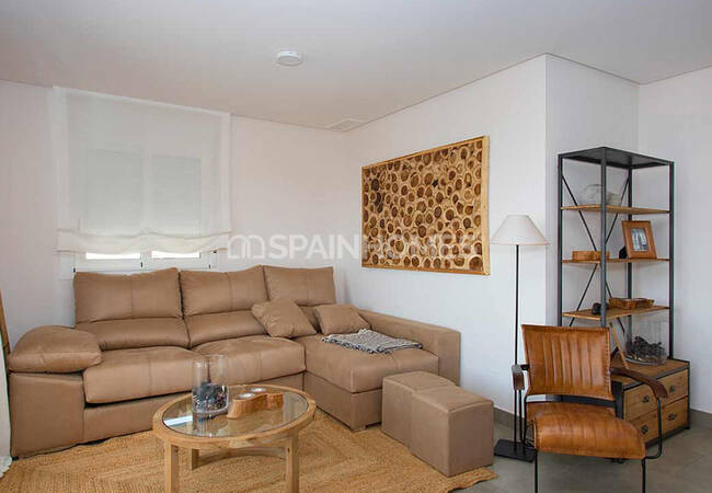 Apartments in the City Center of Santa Pola with Sea View 9