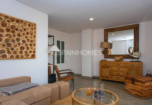 Apartments in the City Center of Santa Pola with Sea View 10