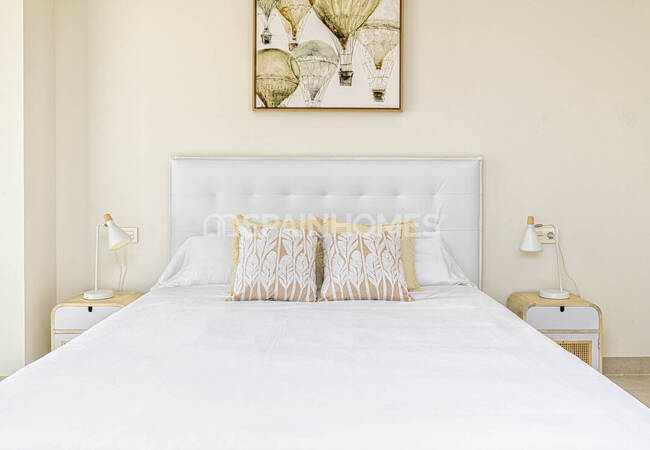 Almeria'da Seçkin Golf Tesisi İçerisinde Şık Daireler 23