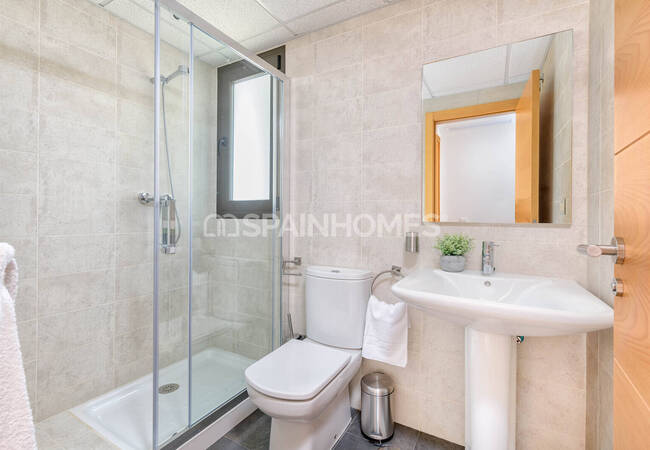 Almeria'da Seçkin Golf Tesisi İçerisinde Şık Daireler 26