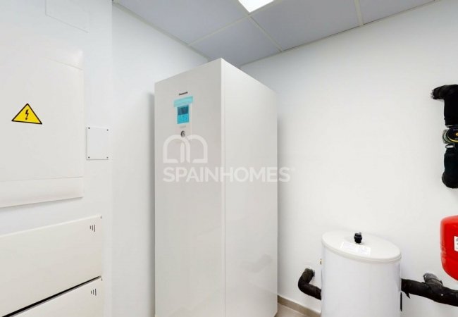 Luxury Villas with Private Pool, Basement and Solarium in Finestrat