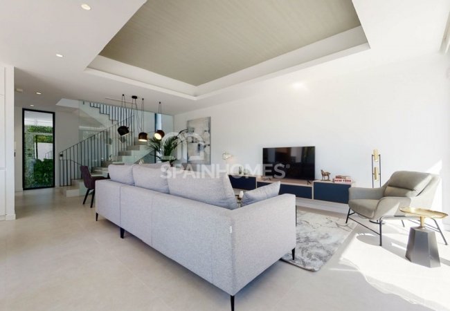 Luxury Villas with Private Pool, Basement and Solarium in Finestrat