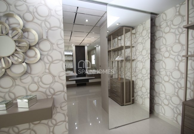 Modern İç Mekan Tasarımına Sahip Bahçeli Ferah Villalar 26