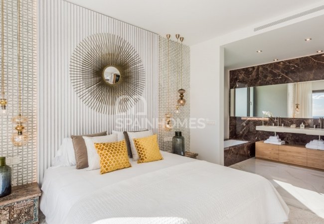 Apartamentos Con Vistas Al Mar En Benahavis Costa Del Sol 11