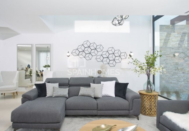 Contemporary Villas in Mijas with Sea, Golf and Mountain Views 13