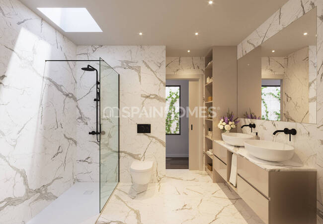 Flats in a Complex with Pool Near Amenities in Madrid 10