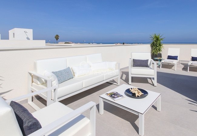 New-built Apartments with Sea View in Guardamar Del Segura, Alicante