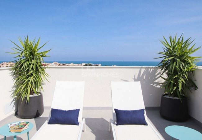 New-built Apartments with Sea View in Guardamar Del Segura, Alicante