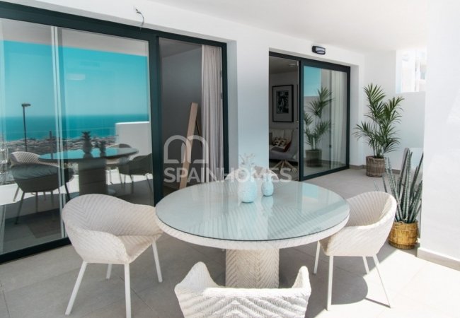 Benalmádena'da Zengin Site Olanaklarına Sahip Lüks Daireler 9