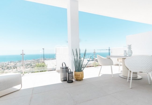 Benalmádena'da Zengin Site Olanaklarına Sahip Lüks Daireler 7