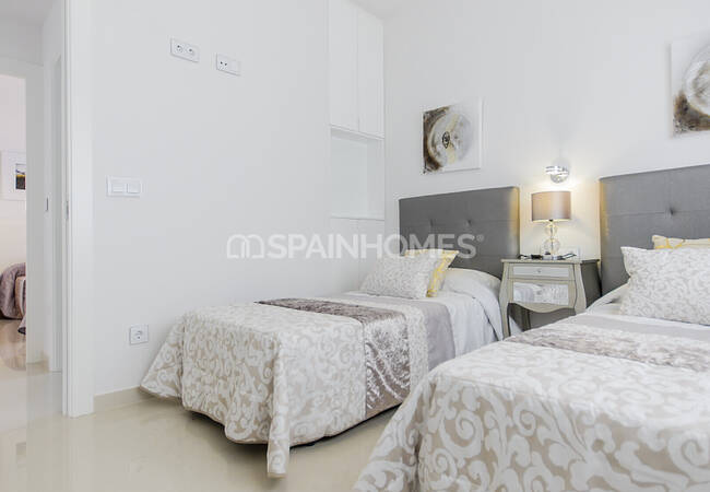 3 and 4 Bedroom Houses with Sea Views in San Miguel De Salinas