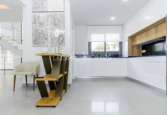 3 and 4 Bedroom Houses with Sea Views in San Miguel De Salinas