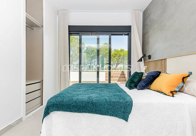 3 and 4 Bedroom Houses with Sea Views in San Miguel De Salinas