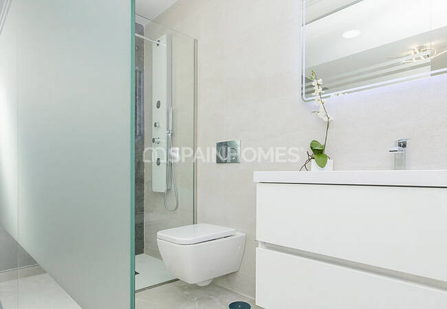 3 and 4 Bedroom Houses with Sea Views in San Miguel De Salinas