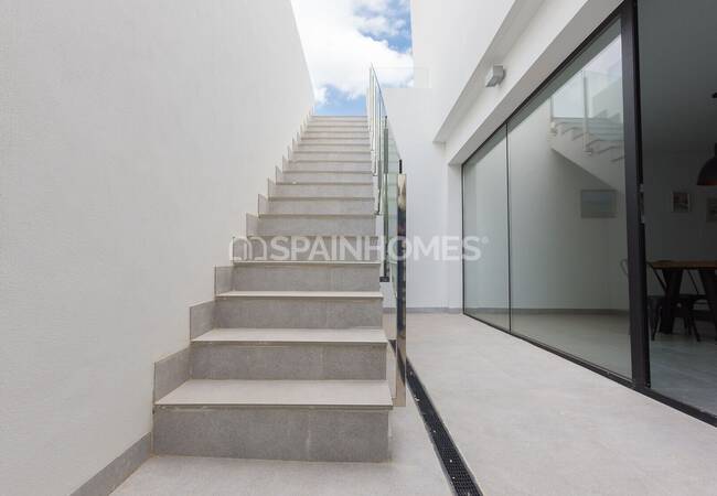 Finestrat, Costa Blanca’da Avantajlı Konumda Lüks Villalar