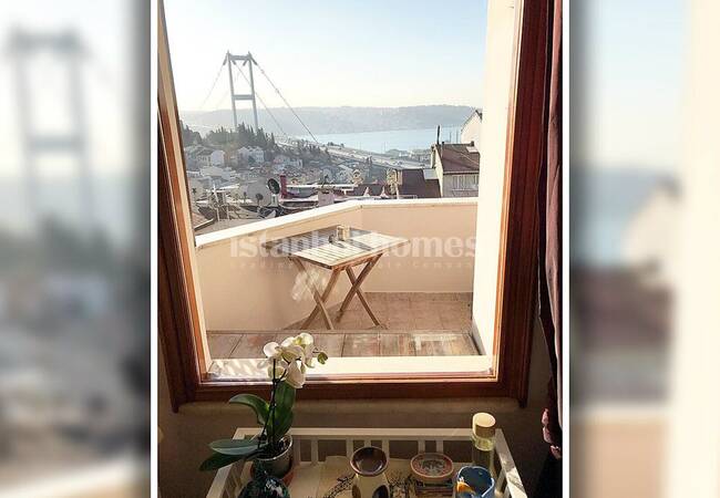 Ortaköy'de Büyüleyici Boğaz Manzaralı Merkezi Daireler 8