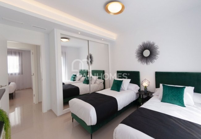 Key-ready Detached Villa with Swimming Pool in Ciudad Quesada 5