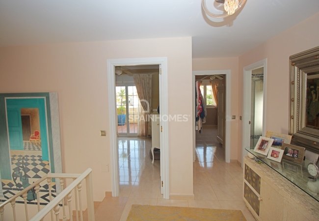 Alhaurin De La Torre’de Yerleşim Bölgesinde Müstakil Villa 28