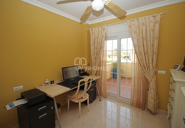 Alhaurin De La Torre’de Yerleşim Bölgesinde Müstakil Villa 34