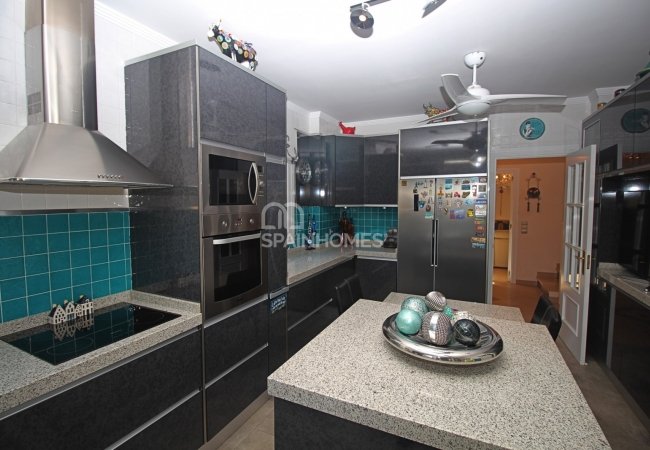 Alhaurin De La Torre’de Yerleşim Bölgesinde Müstakil Villa 48