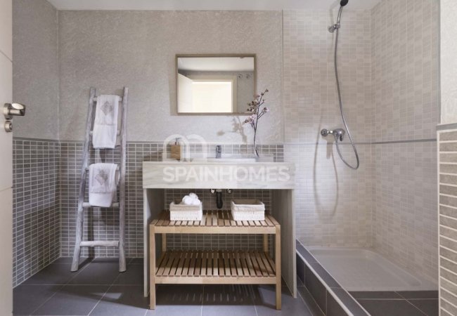 Andalucía, Cádiz’de Kaliteli ve Tam Donanımlı Daireler 25