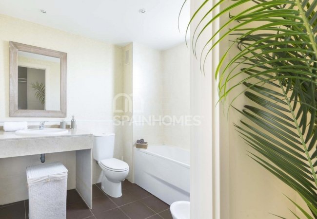 Andalucía, Cádiz’de Kaliteli ve Tam Donanımlı Daireler 26