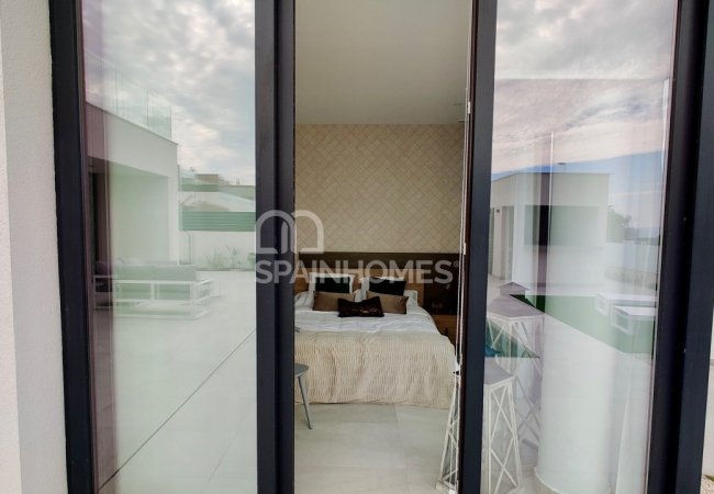 Brand-new Villas 10 Minutes to the Beach in Polop