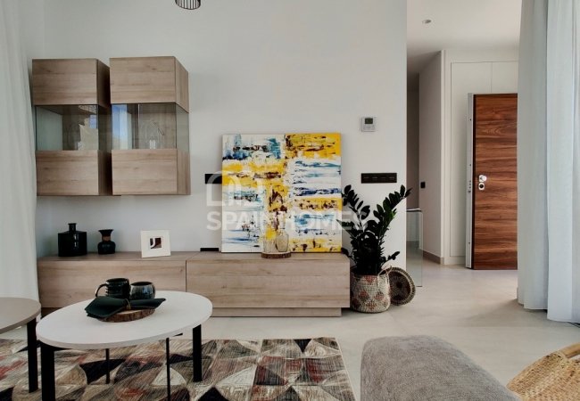 Brand-new Villas 10 Minutes to the Beach in Polop