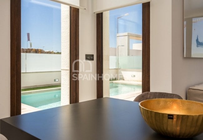 Chalets De Nueva Construcción Con Piscina En Torrevieja 13