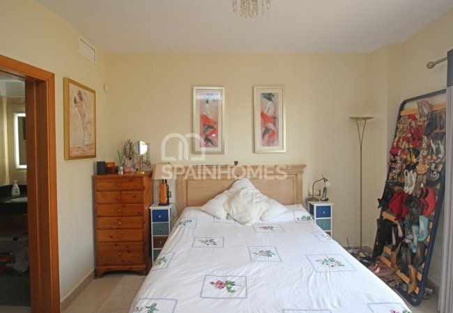 Apartment in a Sought After Area of Benalmadena 25