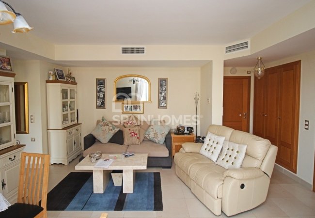 Apartment in a Sought After Area of Benalmadena 14