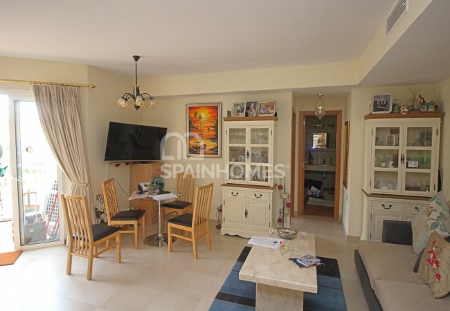 Apartment in a Sought After Area of Benalmadena 15